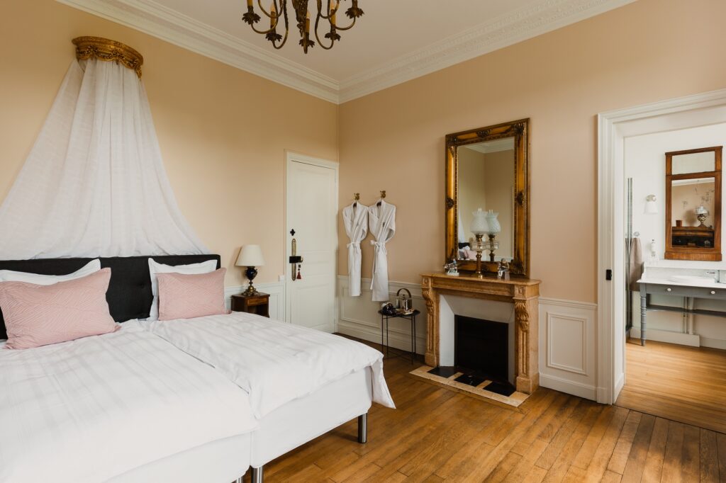 Luxurious double bedroom French chateau